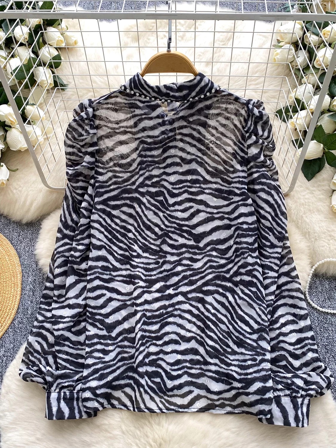 Nothing left to say blouse BE428 images